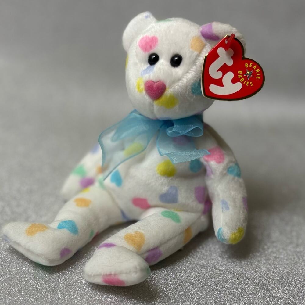 TY Beanie Baby “Kiss Me”White Plush Bear w/ Colorful Hearts (Hang Tag Attached!)